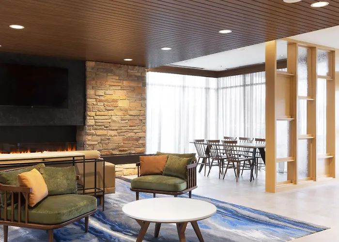 Отель Fairfield By Marriott And O Fallon Il 3*